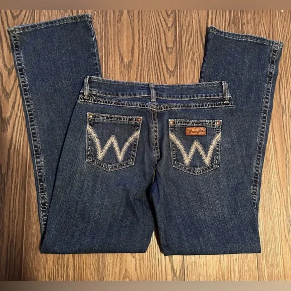 Wrangler Women's Dark Blue Boot Cut Jeans - Picture 1 of 6